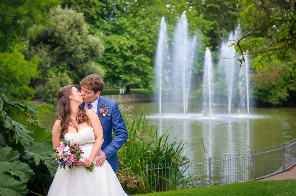 Sarah-David-Jephson-Gardens-Leamington-Spa-Warwickshire-Wedding-Photography