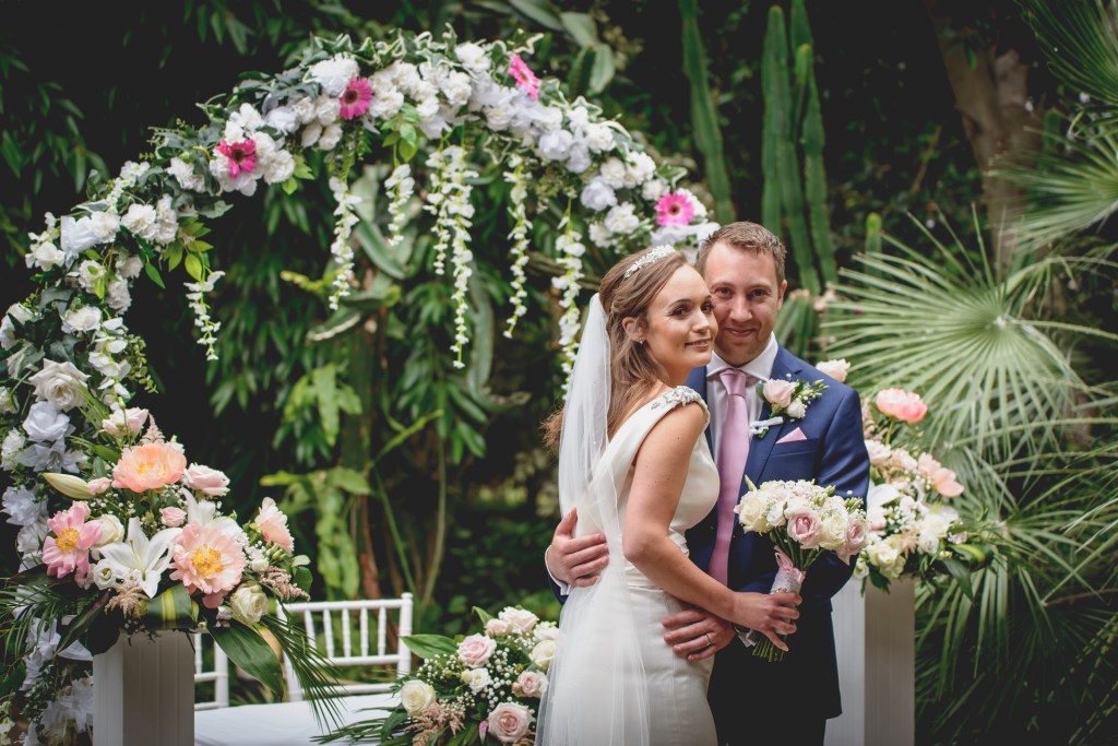 Jan & Steve’s stunning summer wedding at Jephson Gardens, Leamington Spa and&nbsp;Kenilworth