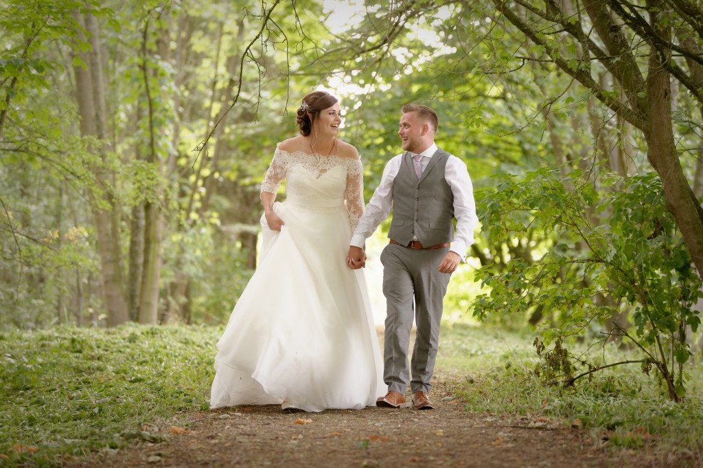 Sarah and Ben’s incredible summer Wedding at the delightful Billesley Manor in&nbsp;Warwickshire