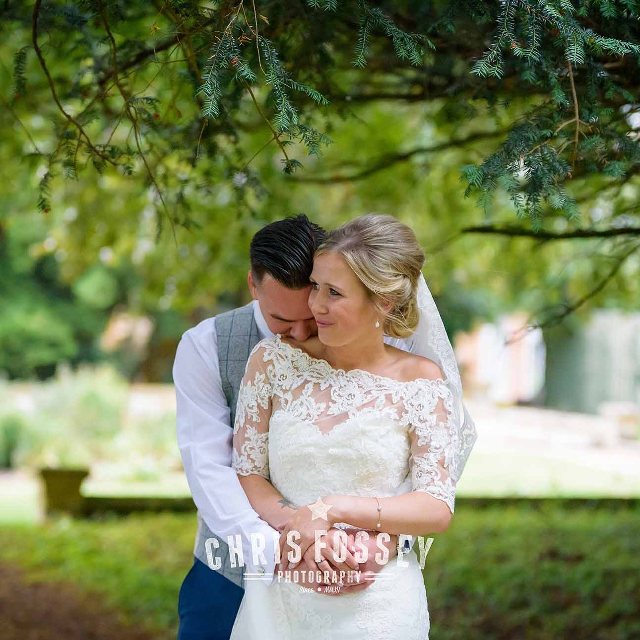 Mercure Warwickshire Walton Hall Summer Wedding Photography Warwickshire