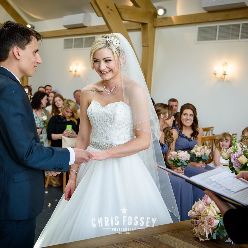 Mythe Barn Sheepy Magna Wedding Photographer Chris Fossey Photography