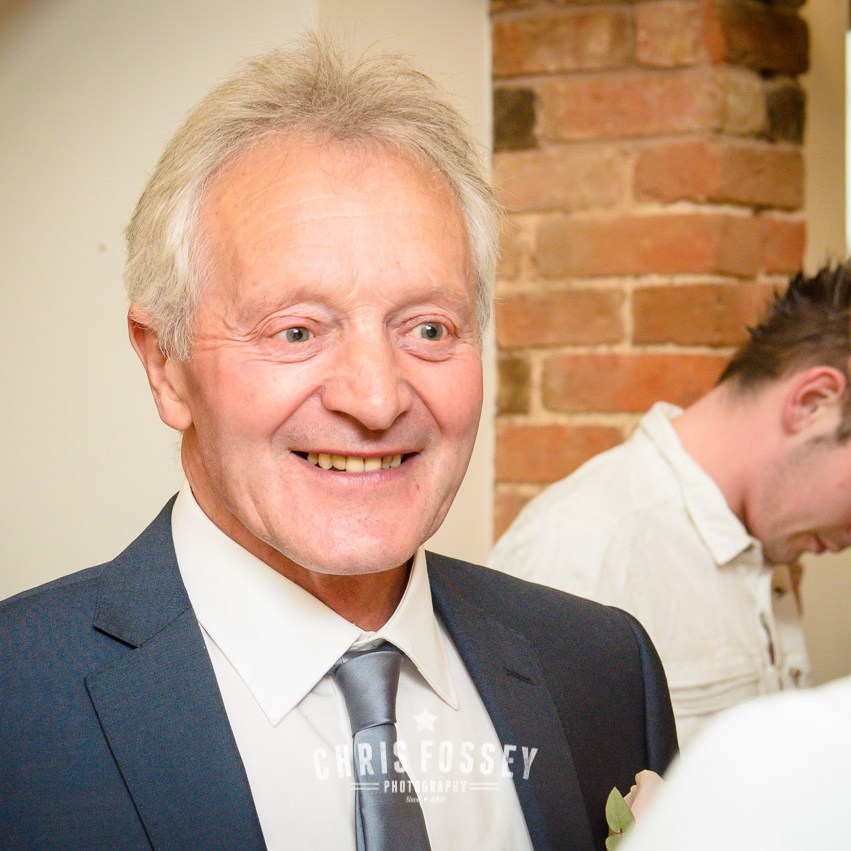 Mythe Barn Sheepy Magna Wedding Photographer Chris Fossey Photography