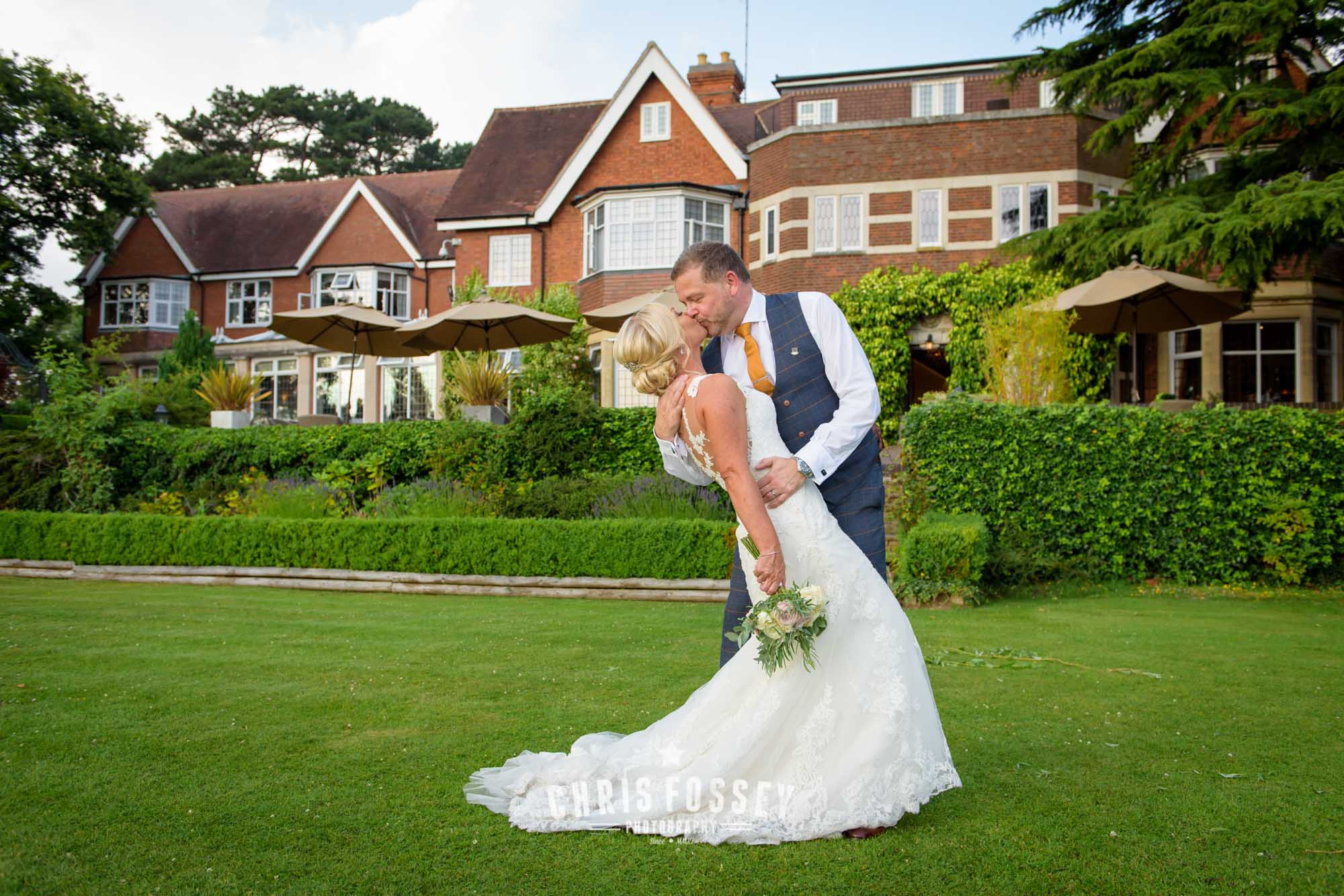 Nuthurst Grange Warwickshire Wedding Photography Andrew Johanna