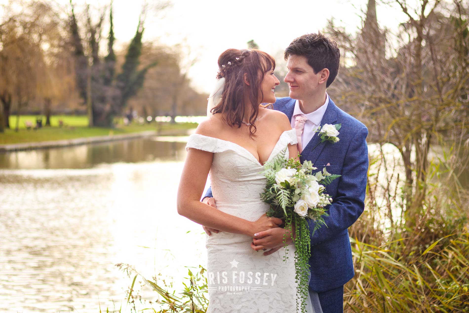 Henley Room Warwickshire Wedding Photography Stratford-upon-Avon Vintners