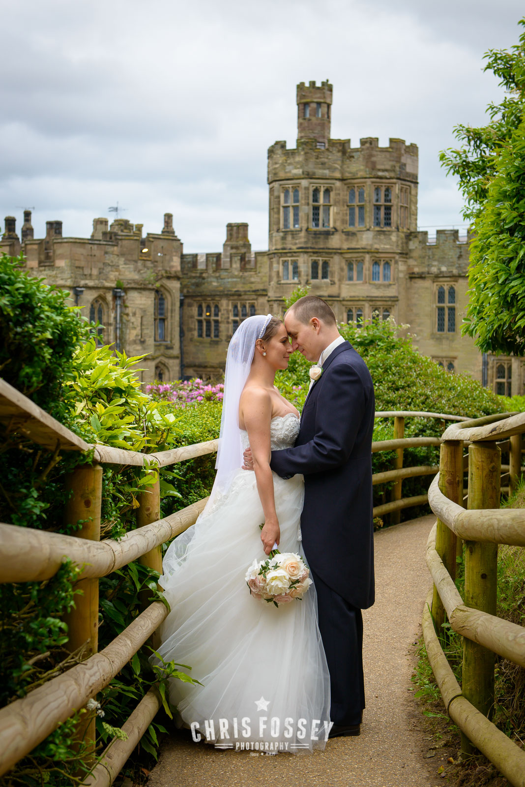 Warwick Castle Wedding Photography Warwickshire Wedding Photos by Chris Fossey Photography