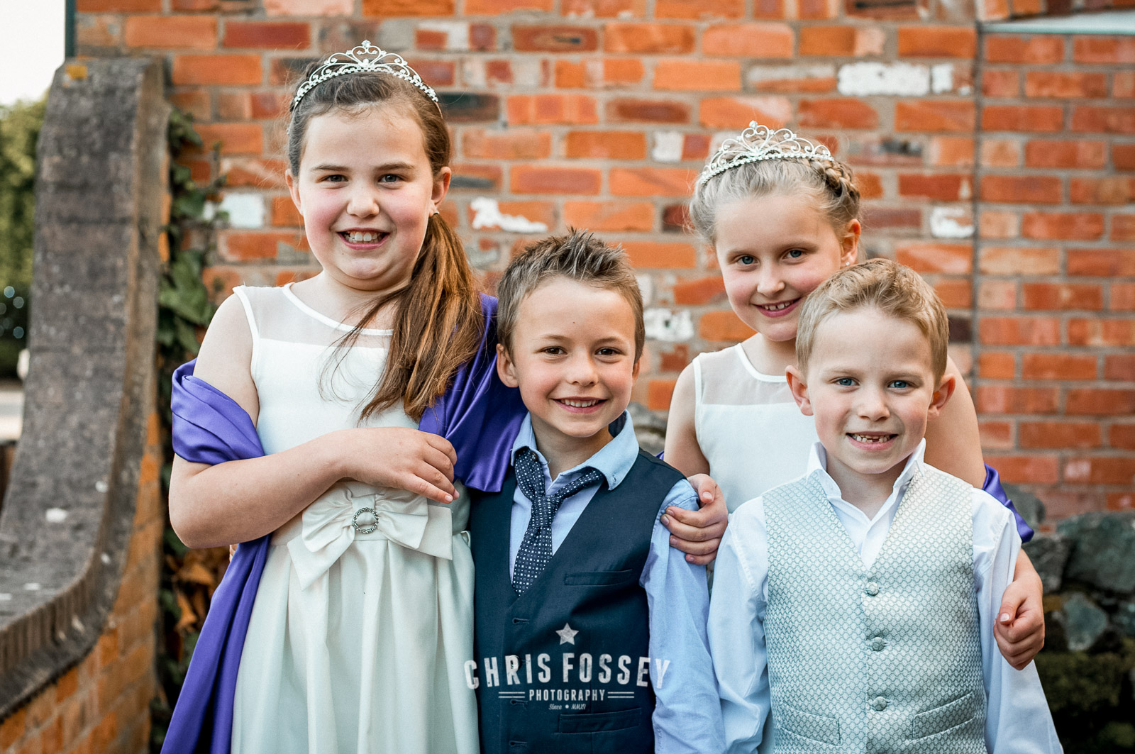Warwickshire Wedding Photography based in Stratford-upon-Avon Oxfordshire Cotswold Gloucestershire Worcestershire Birmingham Wedding Photographer Chris Fossey Portfolio Guests