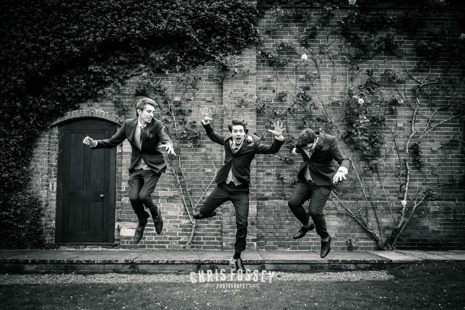 Warwickshire Wedding Photography based in Stratford-upon-Avon Oxfordshire Cotswold Gloucestershire Worcestershire Birmingham Wedding Photographer Chris Fossey Portfolio Guests