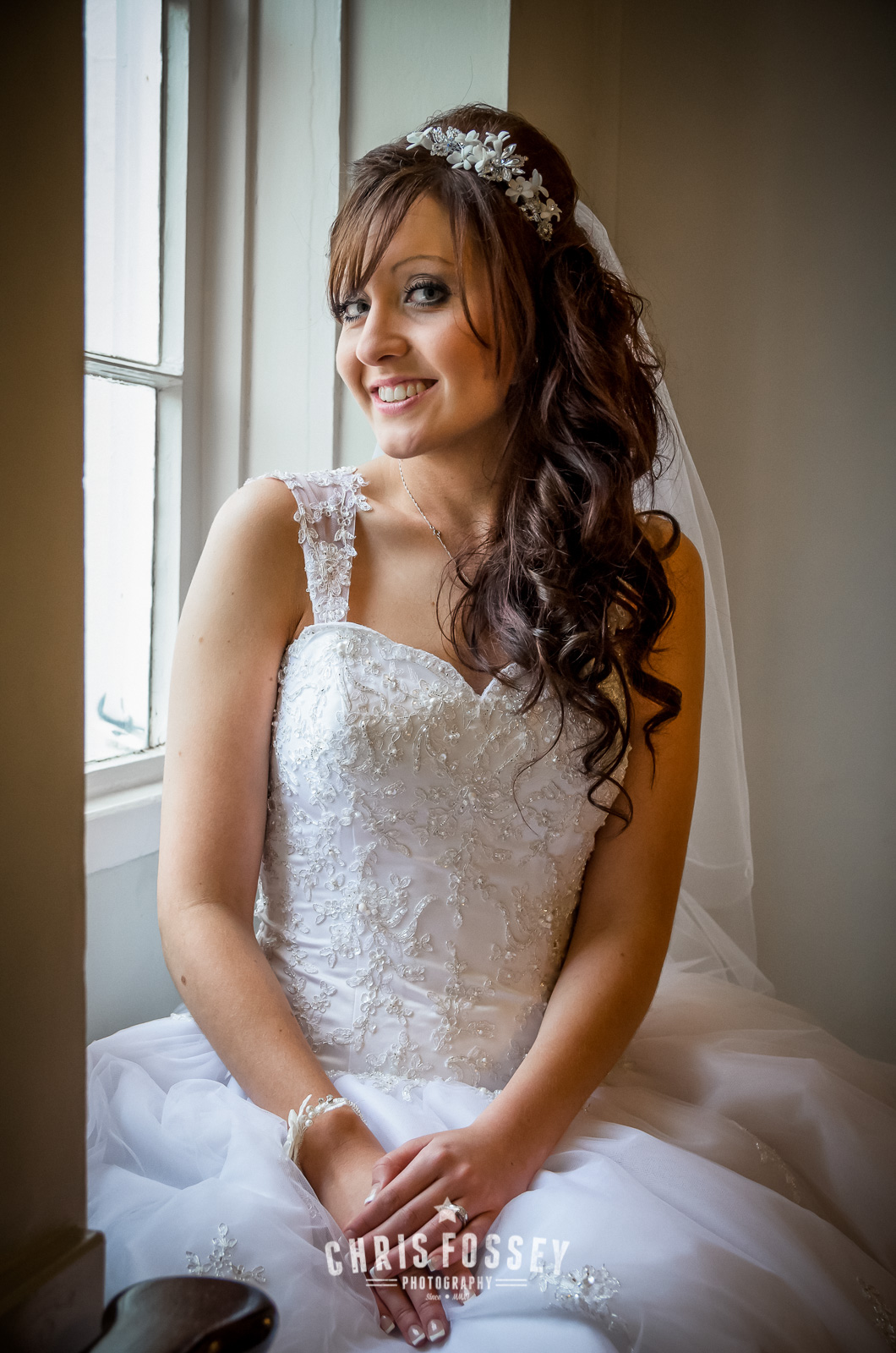 Warwickshire Wedding Photography Bride Oxfordshire Cotswold Gloucestershire Worcestershire Wedding Photographer Chris Fossey