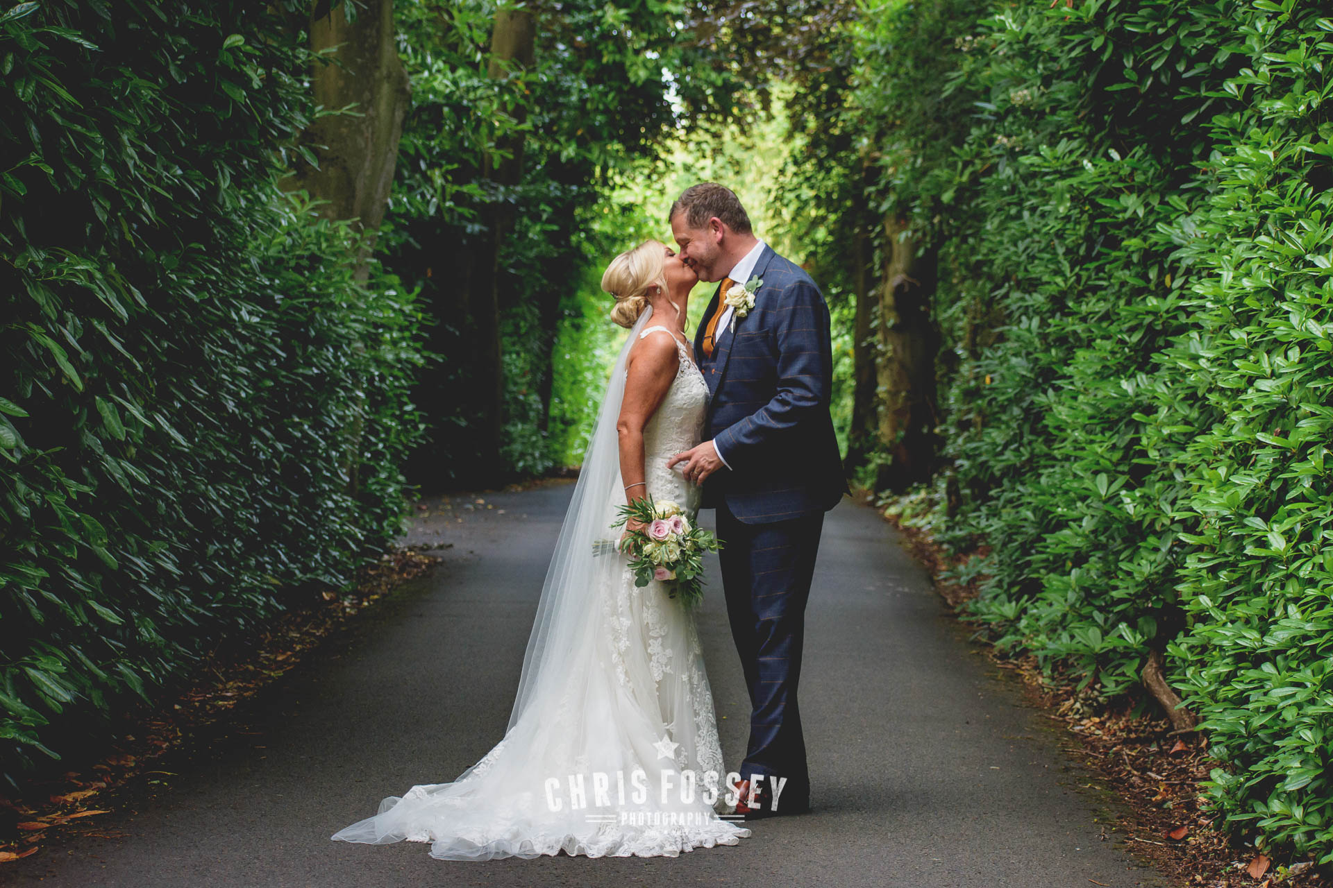 Warwickshire Wedding Photography Portfolio-Nuthurst Grange Solihull Birmingham Wedding Photography by Chris Fossey Photographer (6)-160