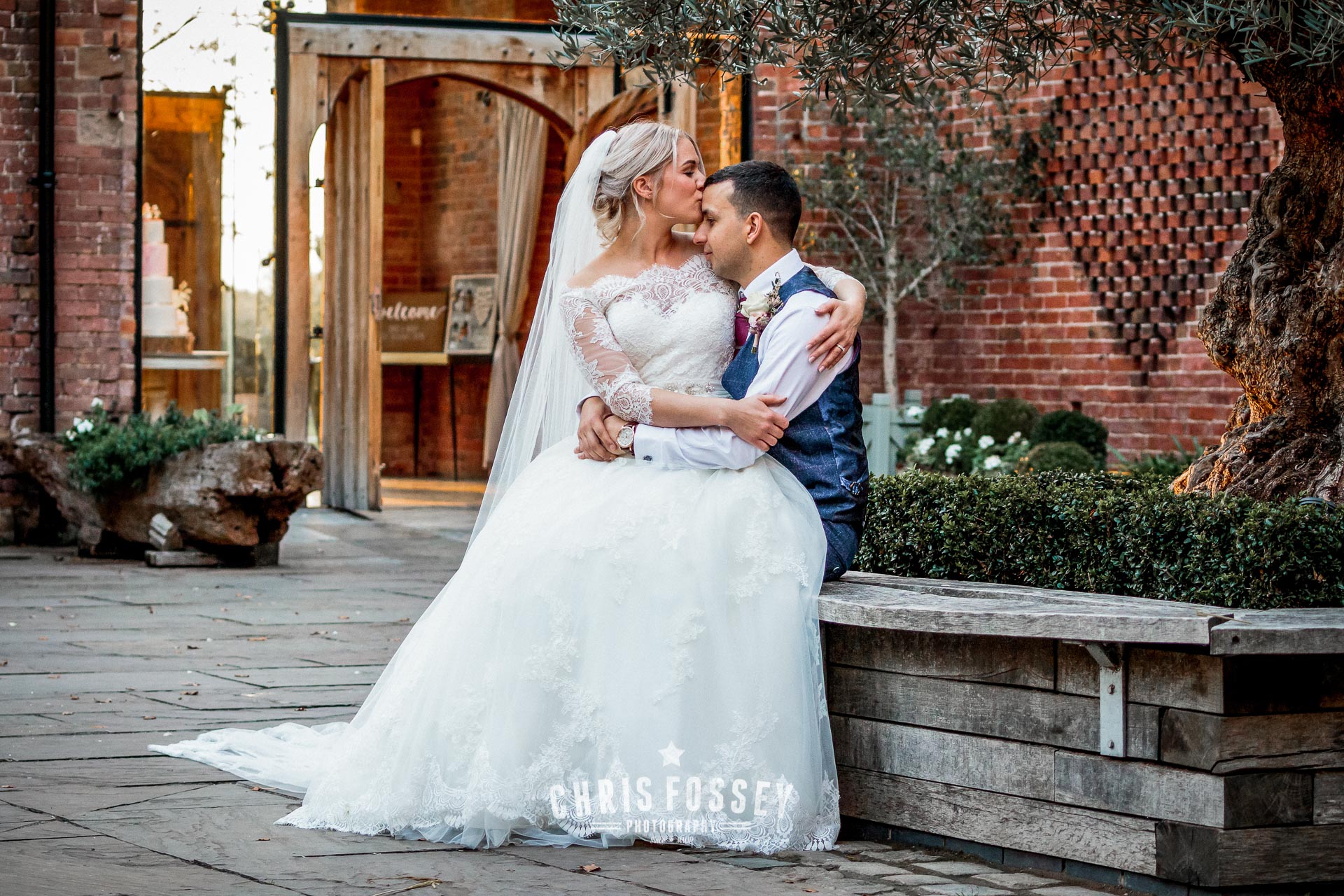 Warwickshire Wedding Photography Portfolio-Shustoke Barns North Warwickshire Wedding Photography by Chris Fossey Photography (5)-139