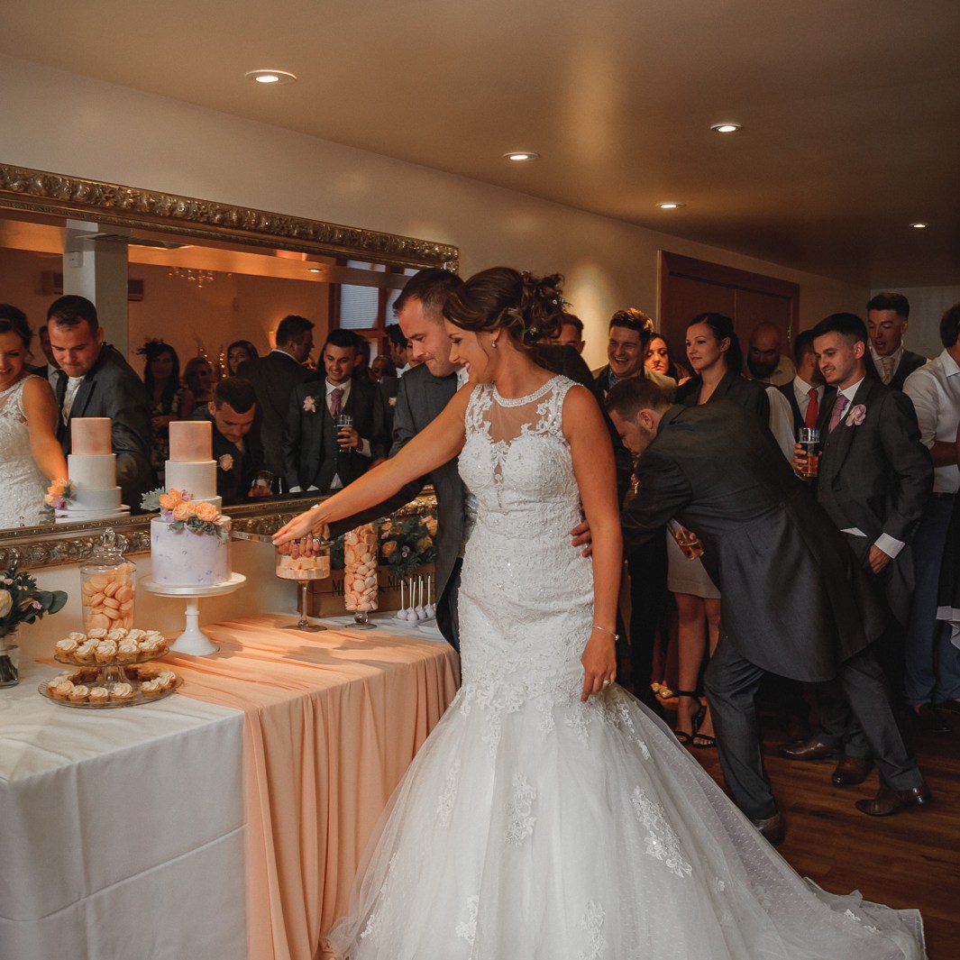 Wedding Photography Mythe Barn Pinwall Lane Atherstone Warwickshire by Chris Fossey Photography Photographer