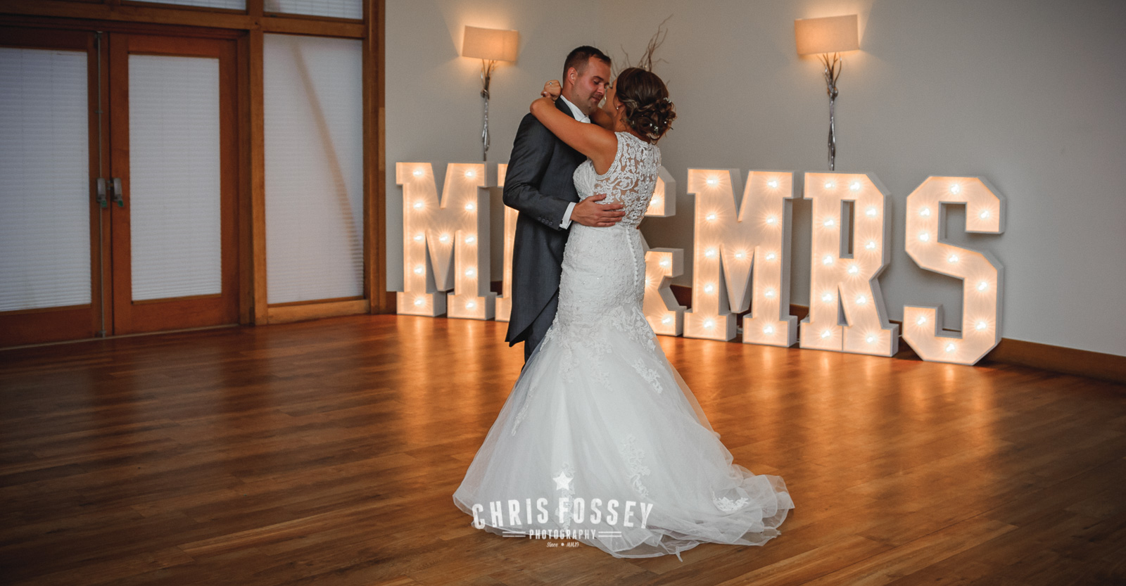 Wedding Photography Mythe Barn Pinwall Lane Atherstone Warwickshire by Chris Fossey Photography Photographer