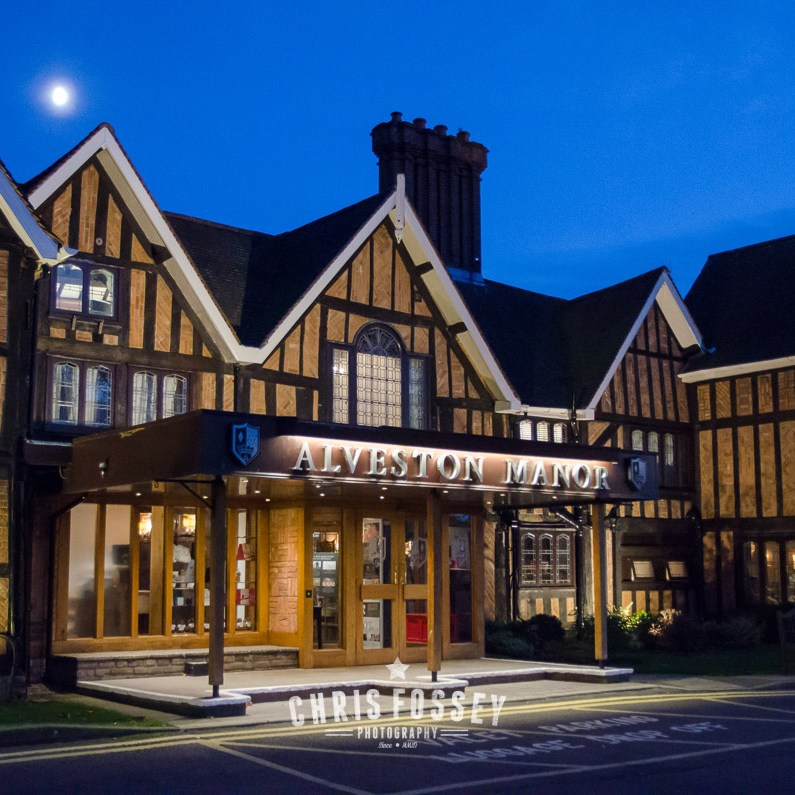 Alveston Manor Wedding Photography Stratford-upon-Avon Warwickshire Wedding Photographer Chris Fossey Photography