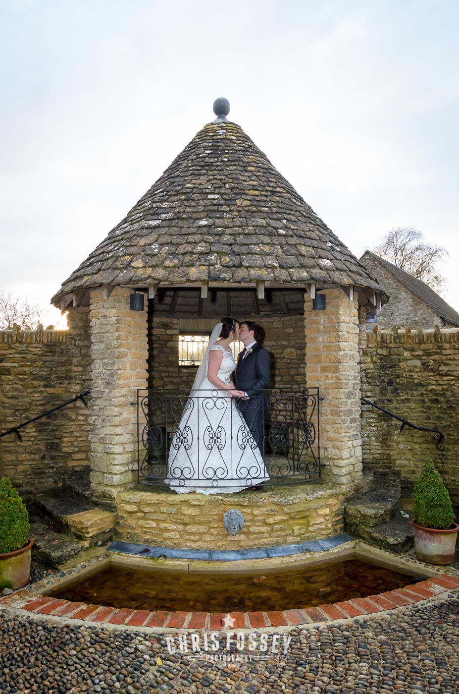 Winkworth Farm Cotswold Wiltshire Wedding Photographer Chris Fossey Photography
