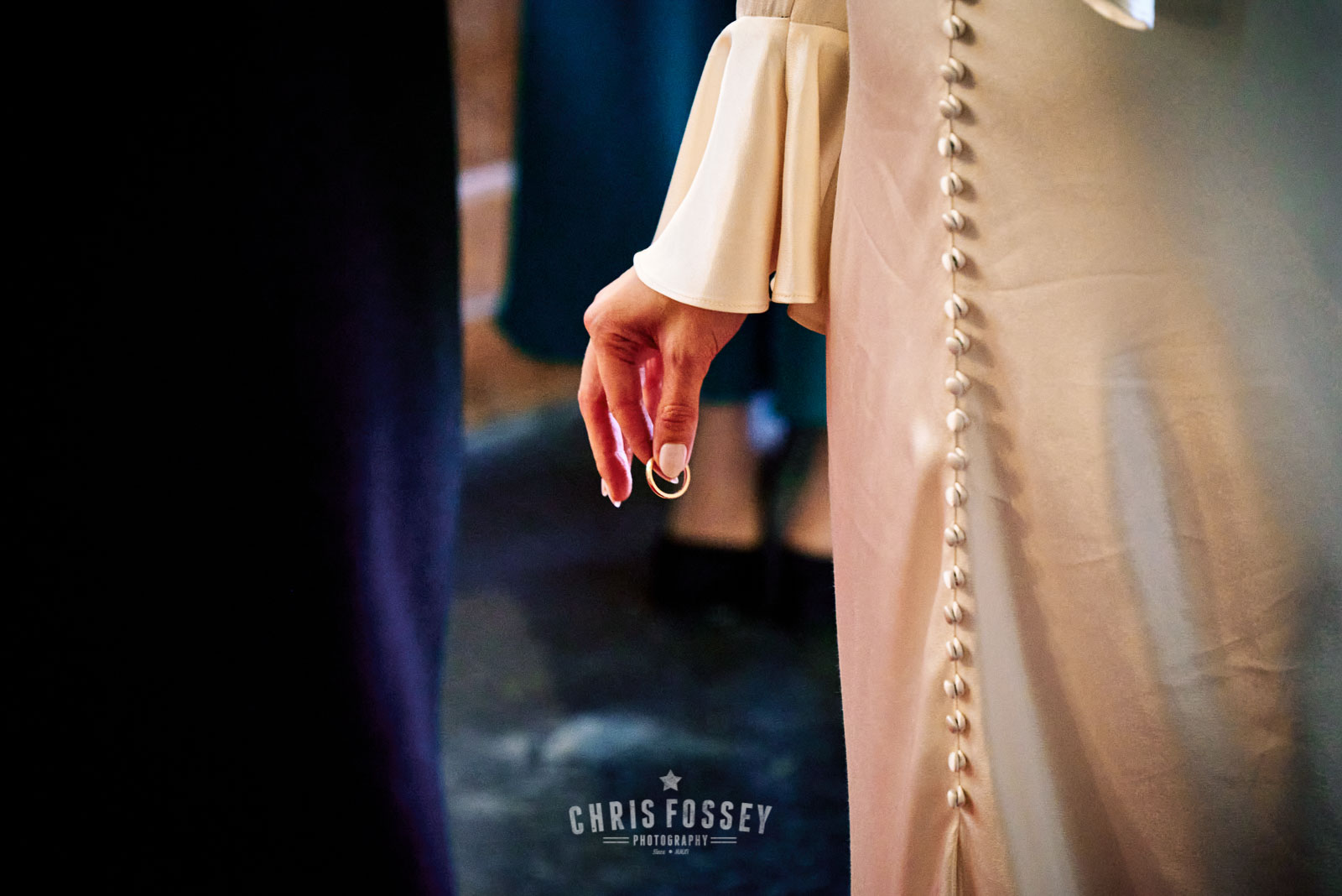 Ilmington Church Howard Arms Warwickshire Wedding Photographer Chris Fossey Wedding Photography Cotswolds