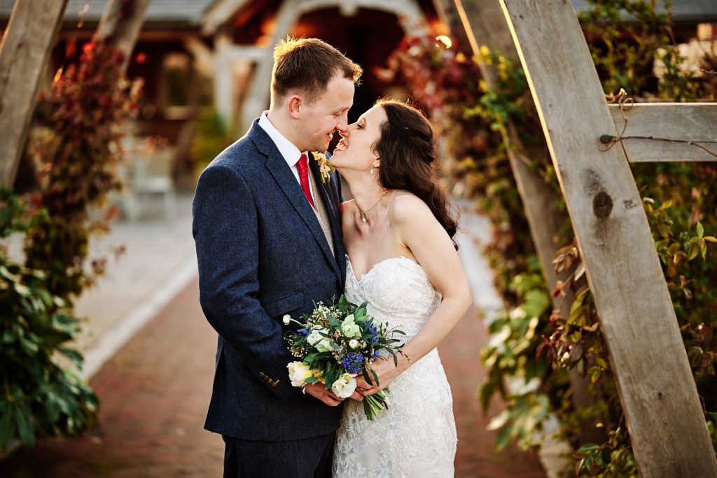 Cider Mill Barns Wedding Photography Warwickshire – Hannah &&nbsp;Sean