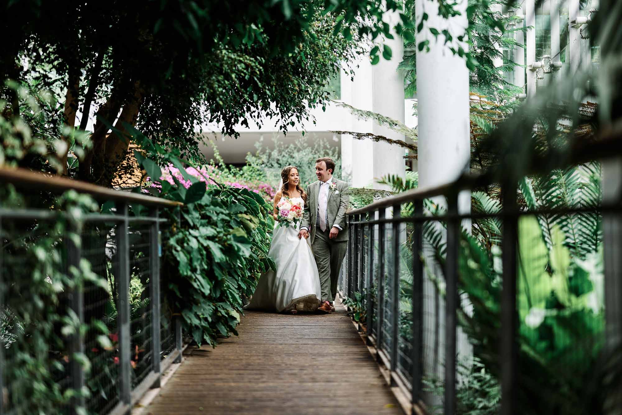 Best Wedding Photographer Jephson Gardens Leamington Spa Chris Fossey Photography