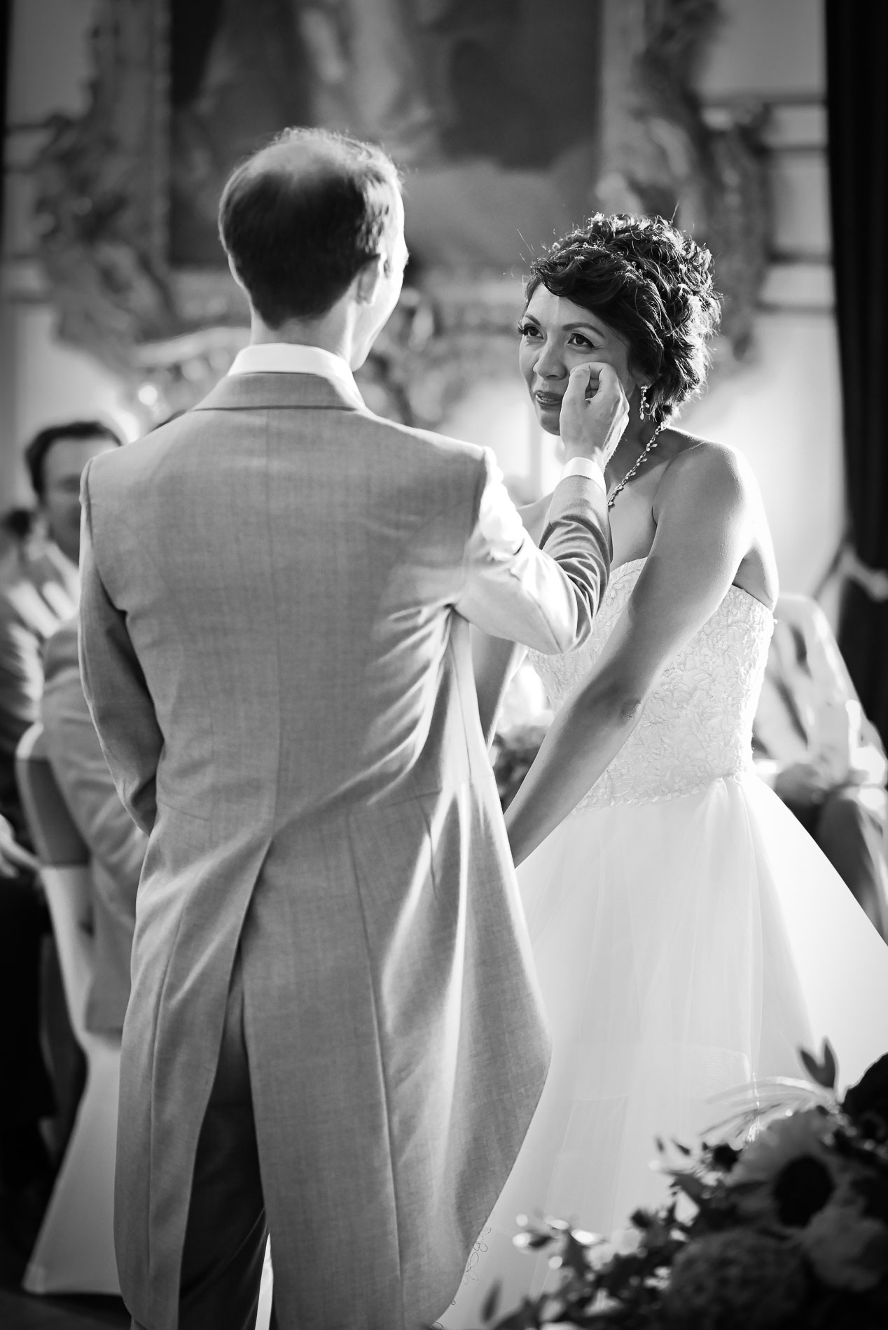 Best Recommended Warwick Castle Wedding Photographer Chris Fossey Photography KA