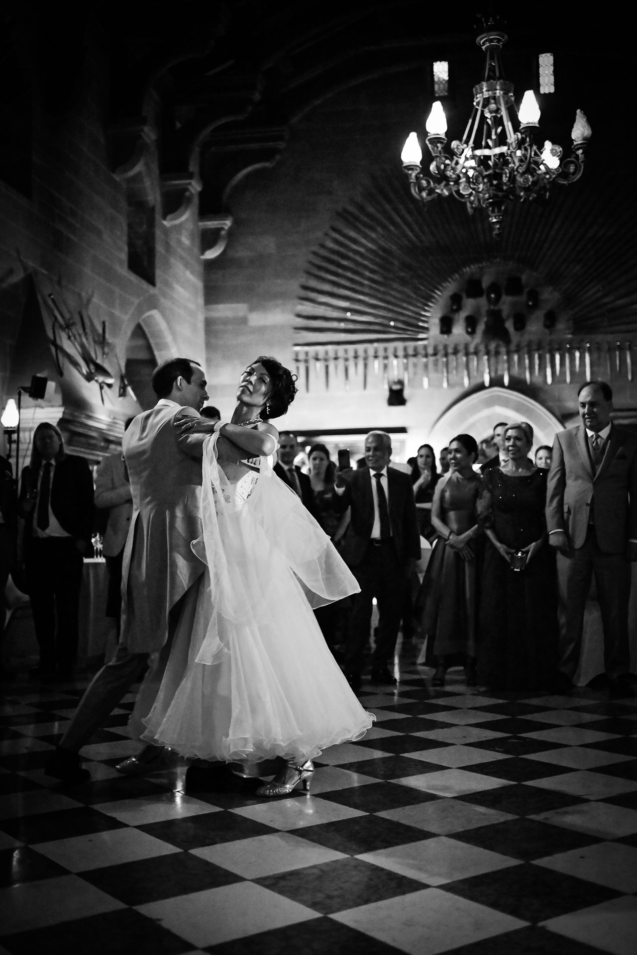 Best Recommended Warwick Castle Wedding Photographer Chris Fossey Photography KA (1 of 54)