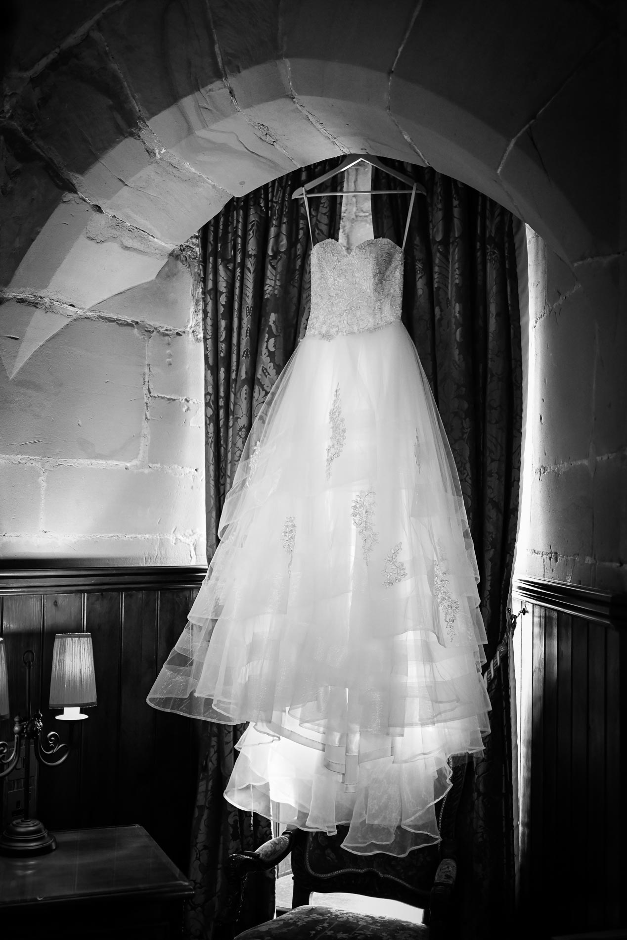 Best Recommended Warwick Castle Wedding Photographer Chris Fossey Photography KA