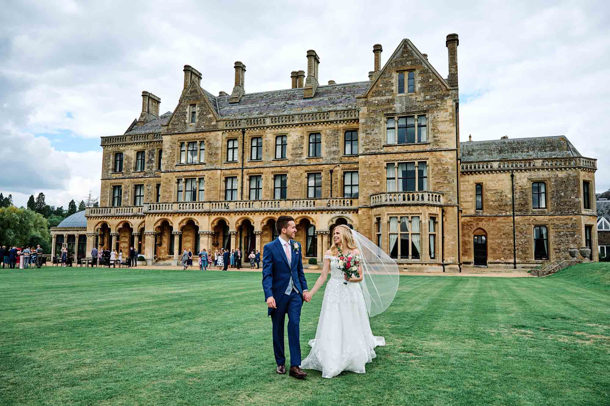 Best Recommended Wedding Photographer Walton Hall Stratford-upon-Avon Chris Fossey Photography WS