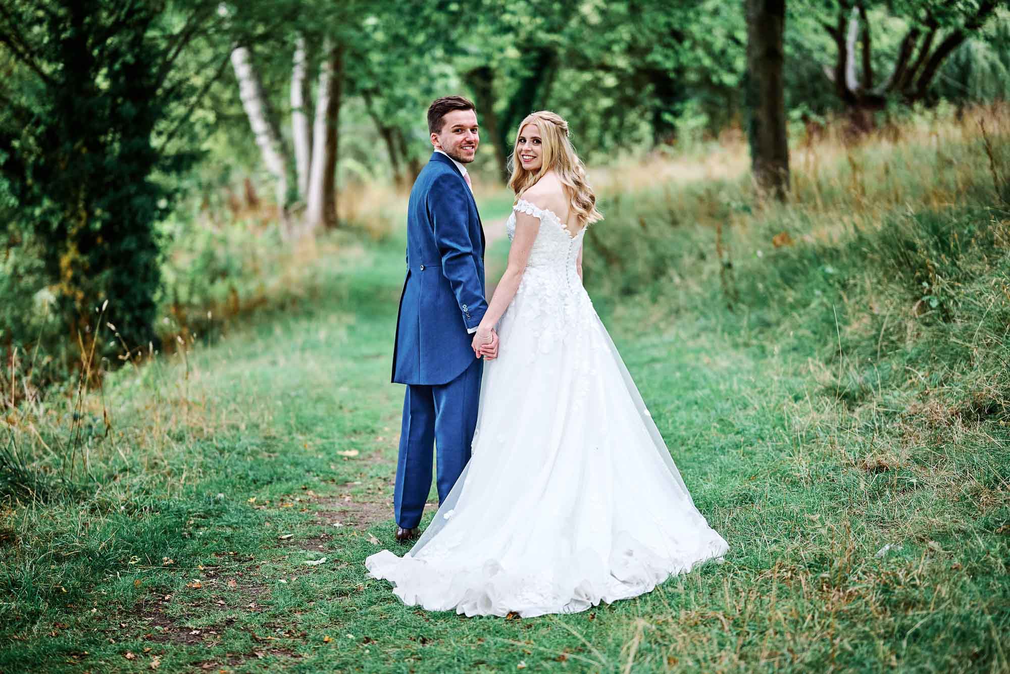 Best Recommended Wedding Photographer Walton Hall Stratford-upon-Avon Chris Fossey Photography WS