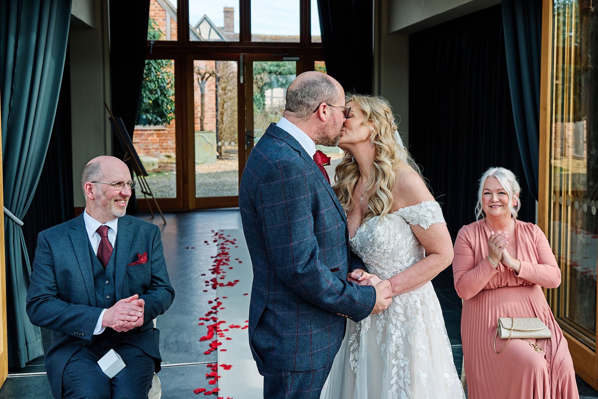 Eckington Manor Pershore Wedding Photographer Chris Fossey Photography