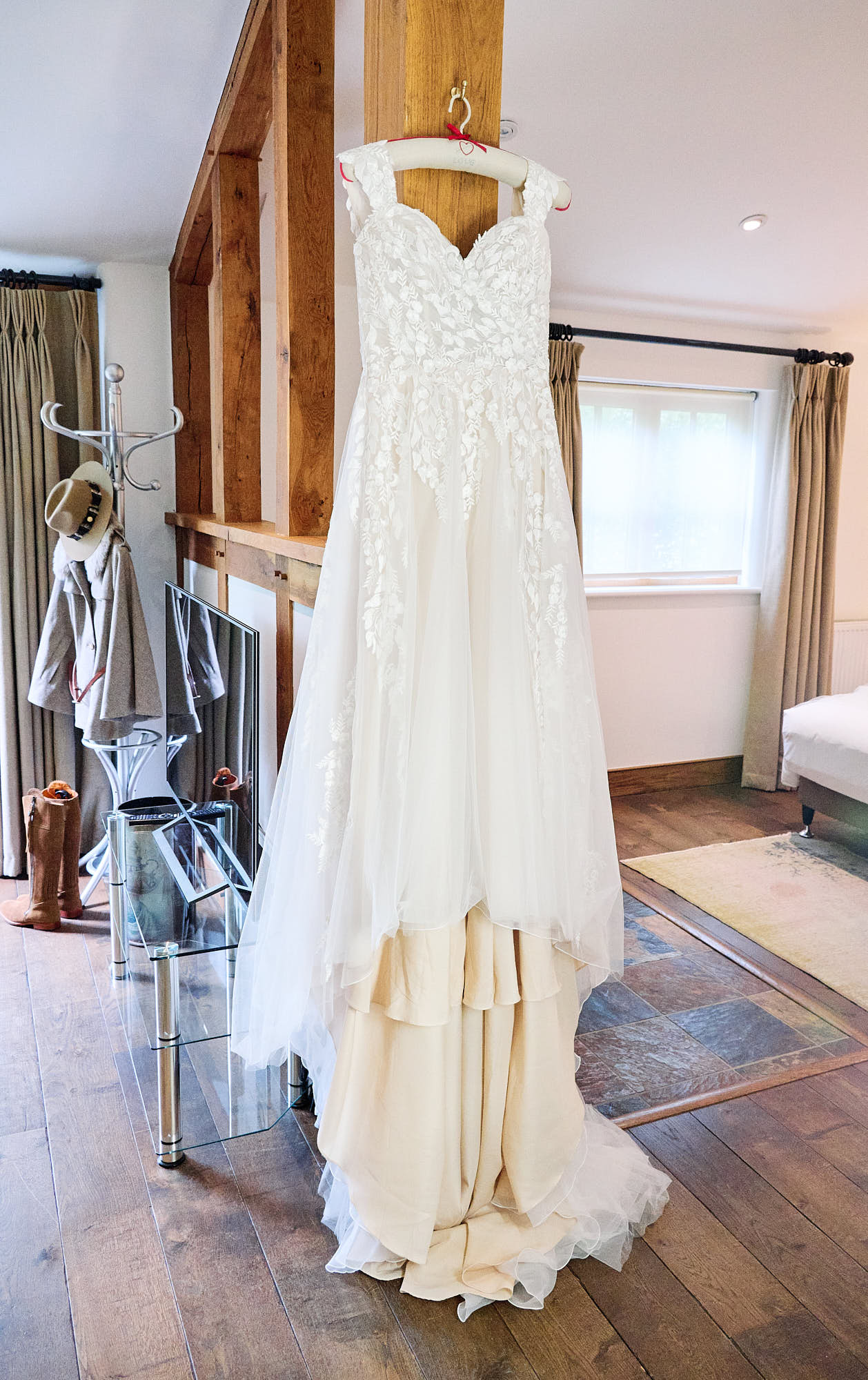 Eckington Manor Pershore Wedding Photographer Chris Fossey Photography