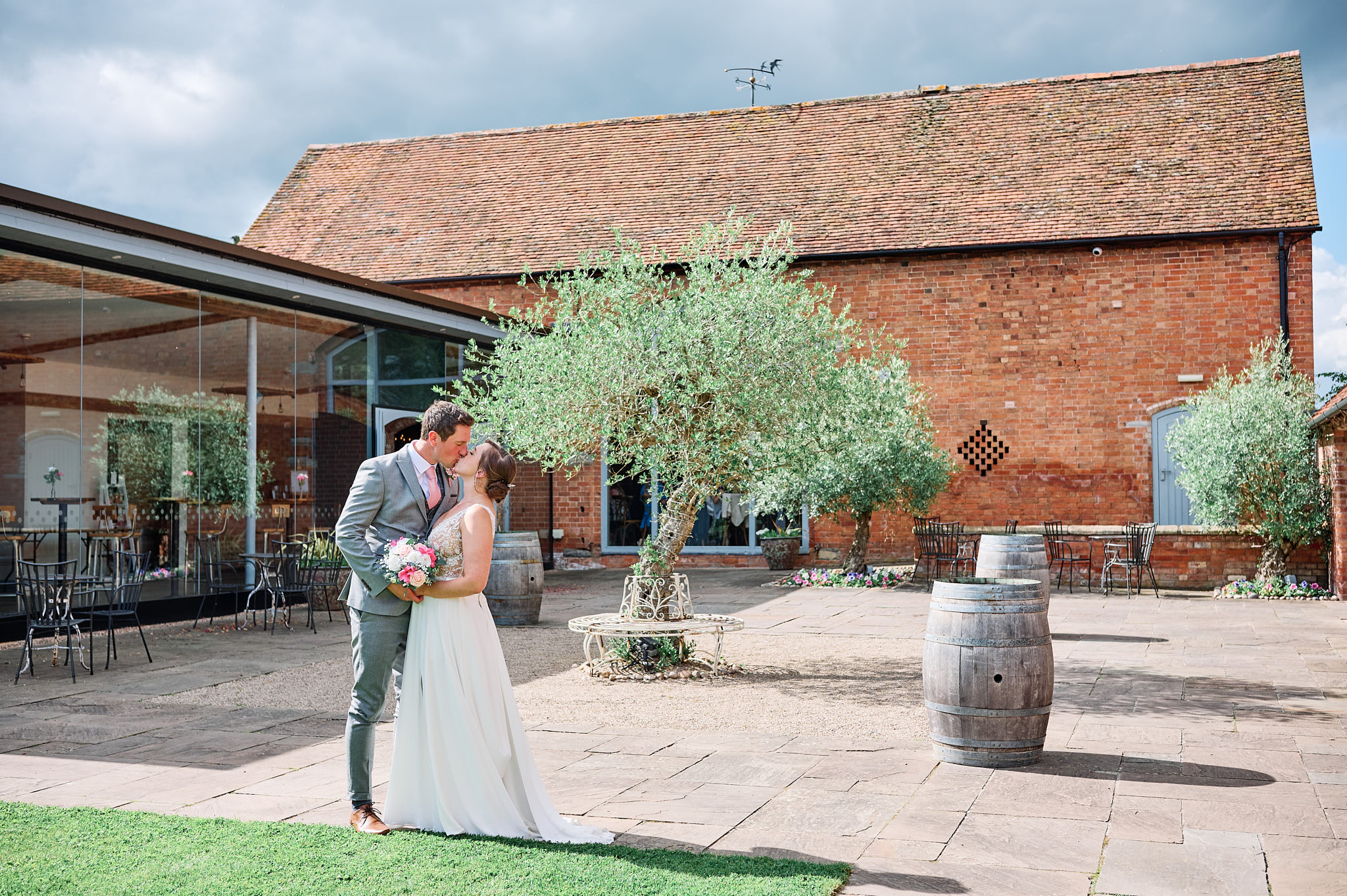 Swallows Nest Barn Wedding Photography LM