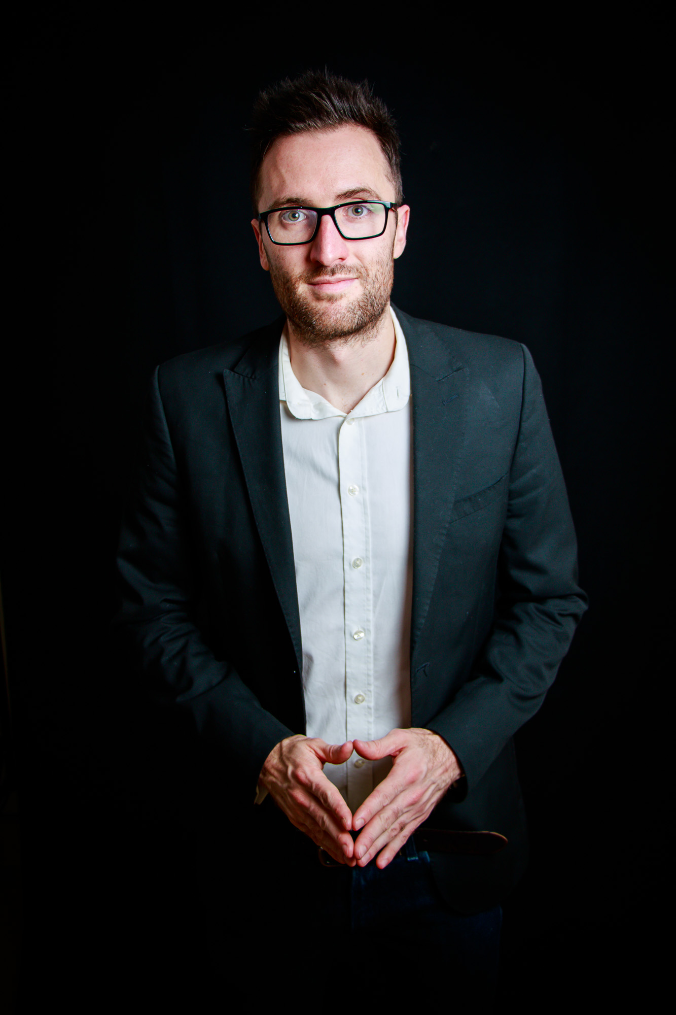 actor-writer-professional-photographer-warwickshire-midlands-london-uk-5