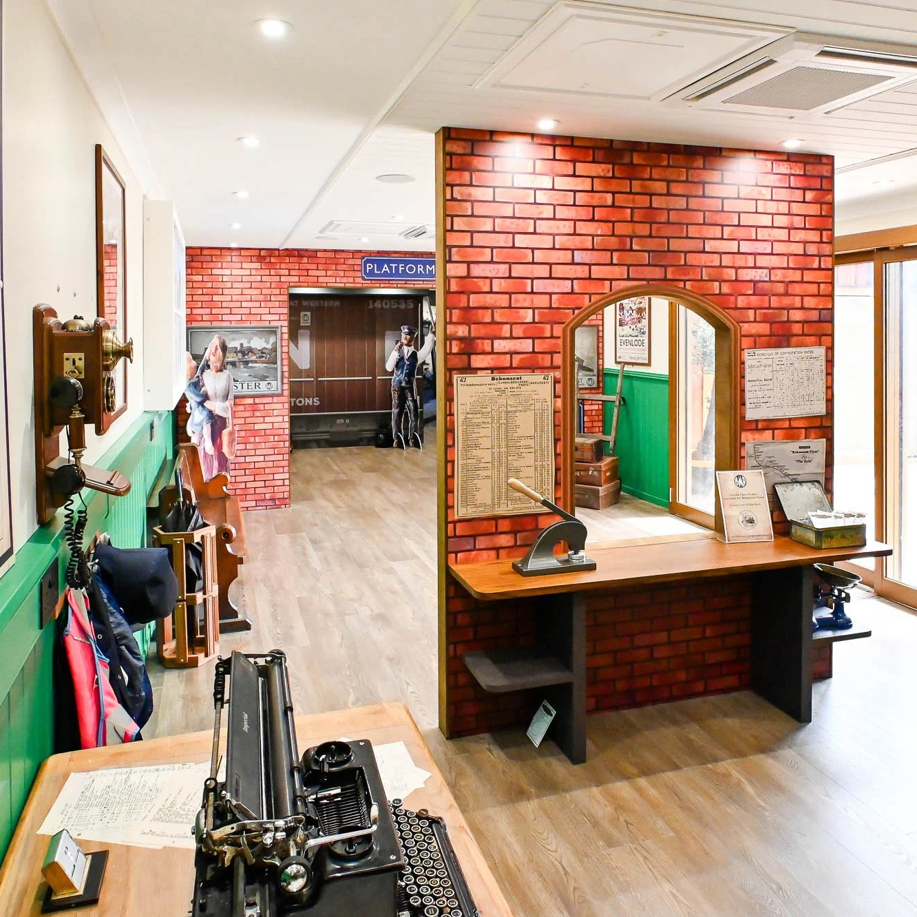 museum-exhibition-gallery-professional-photographer-warwickshire-midlands-london-uk