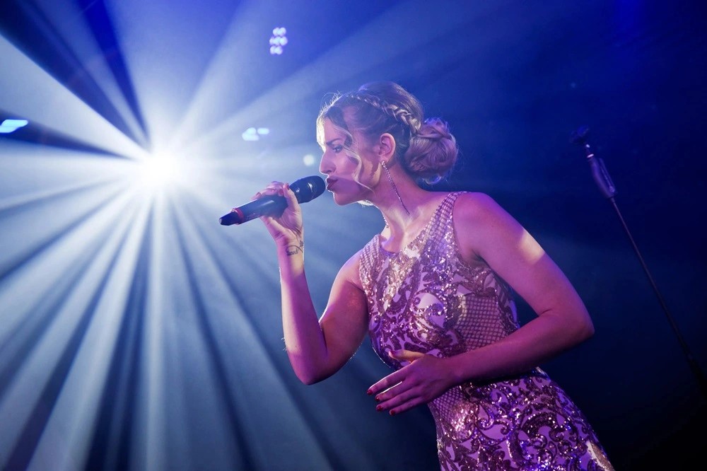 performing-live-event-photography