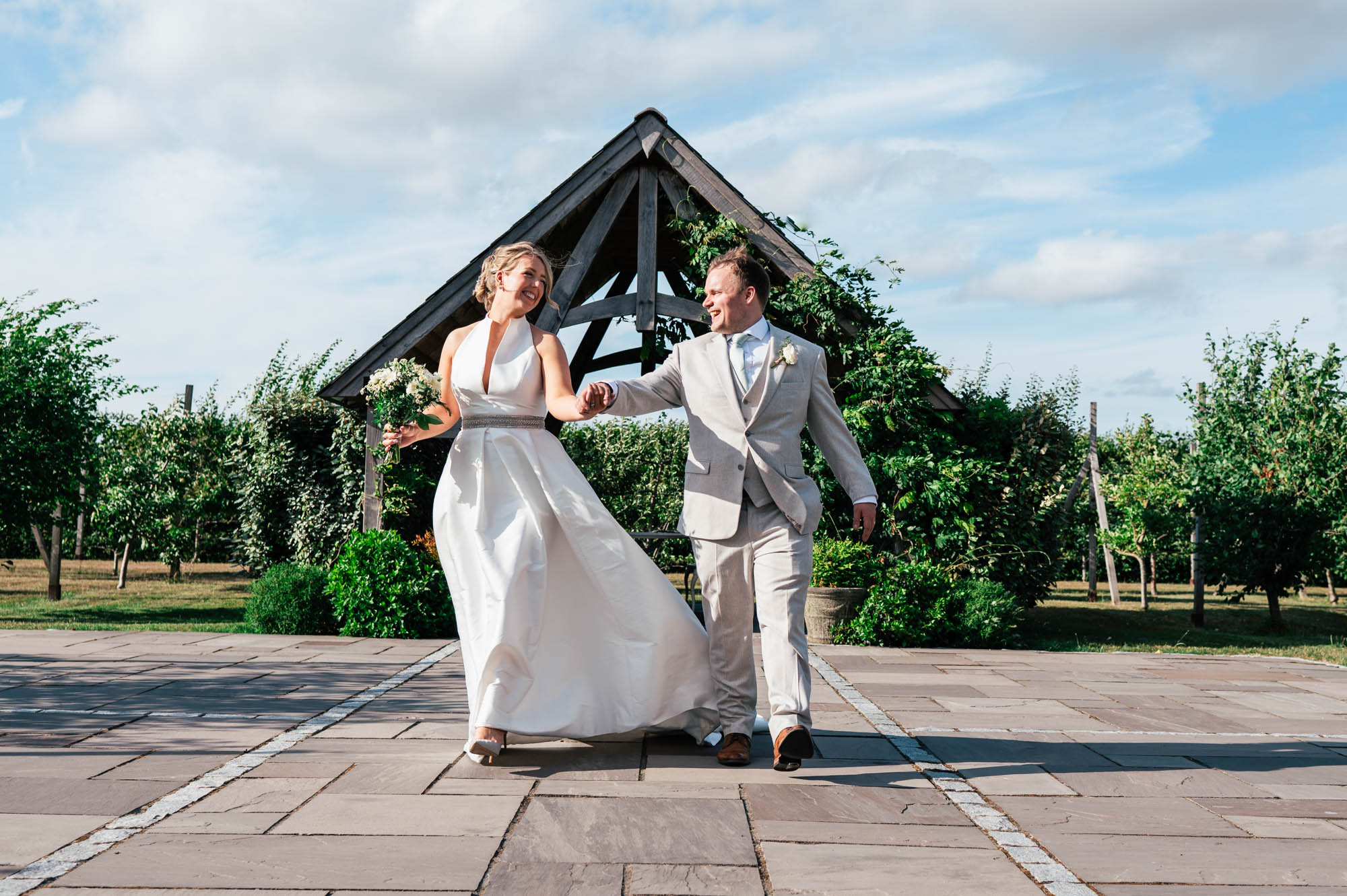 A Relaxed Summer Wedding at St Swithin’s Church, Lower Quinton & Cider Mill Barns, Stratford-upon-Avon – MATT &&nbsp;Louise
